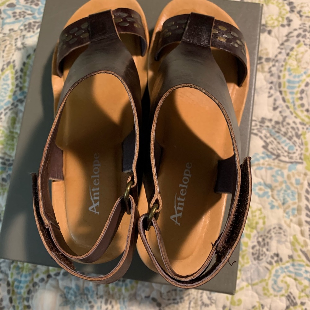 Antelope Sandals View 4